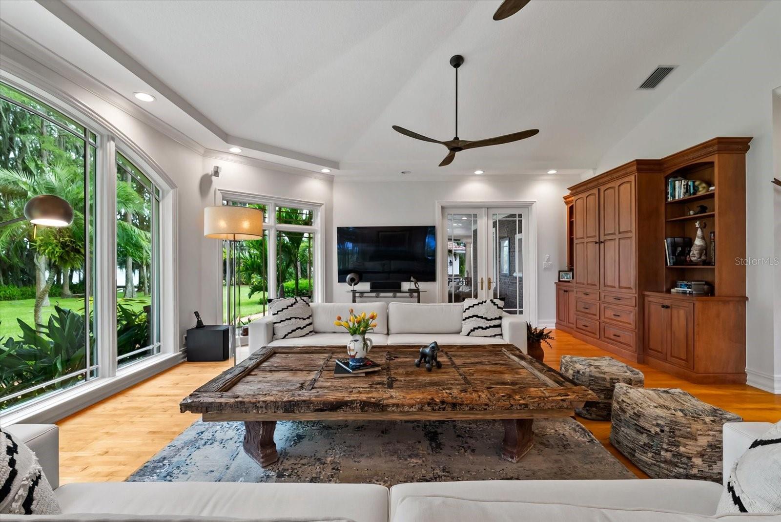 RIDGELAND - Residential