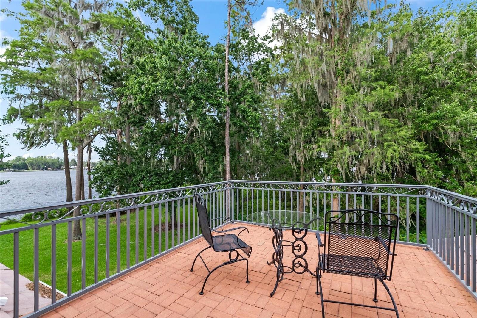 RIDGELAND - Residential
