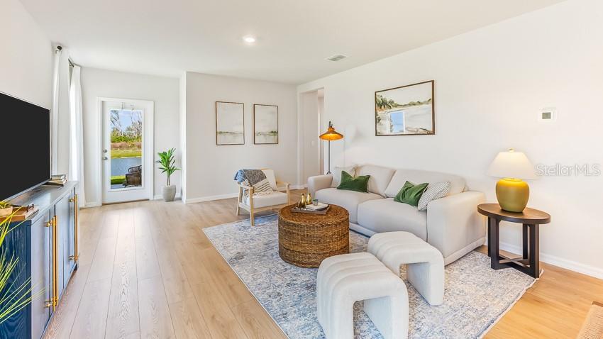 OAKFIELD TRAILS - Residential