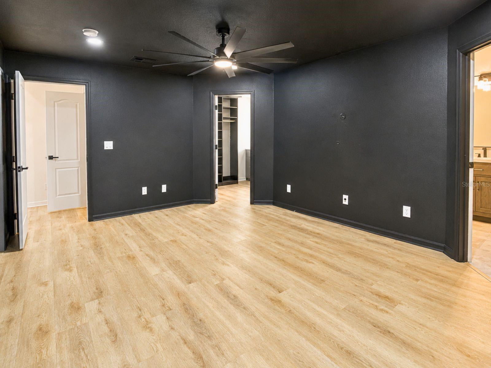 CHRISTIANA GARDENS - Residential