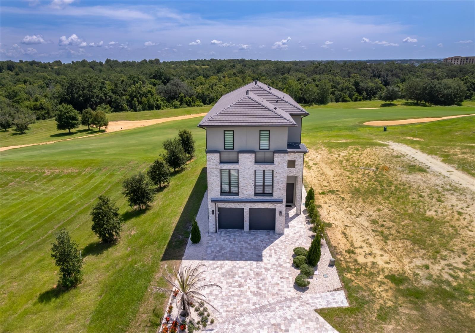 BELLA COLLINA WEST SUB - Residential