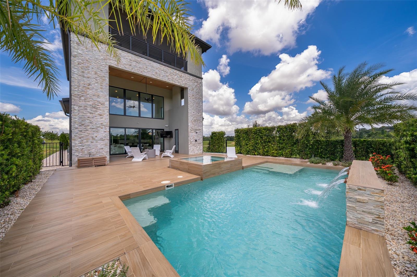 BELLA COLLINA WEST SUB - Residential