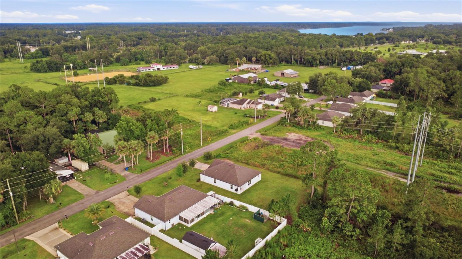RIVERSIDE ESTATES - Residential