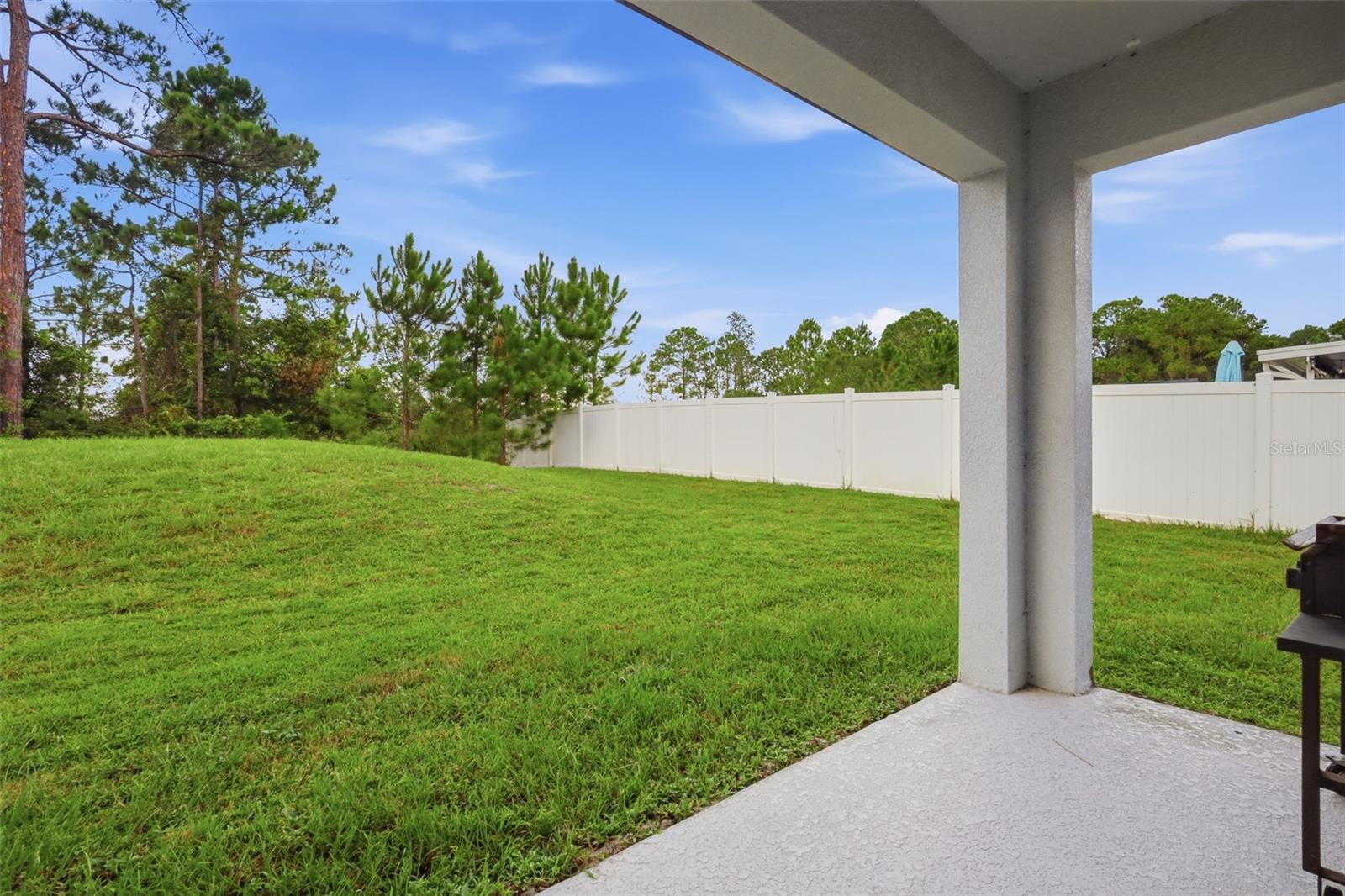 RIVERSIDE ESTATES - Residential