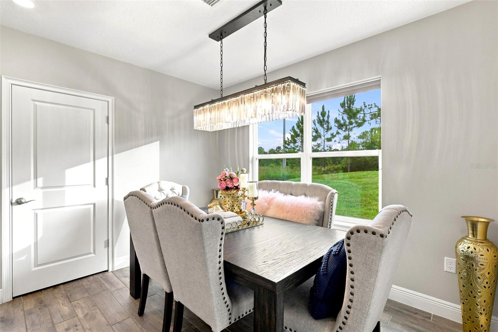 RIVERSIDE ESTATES - Residential