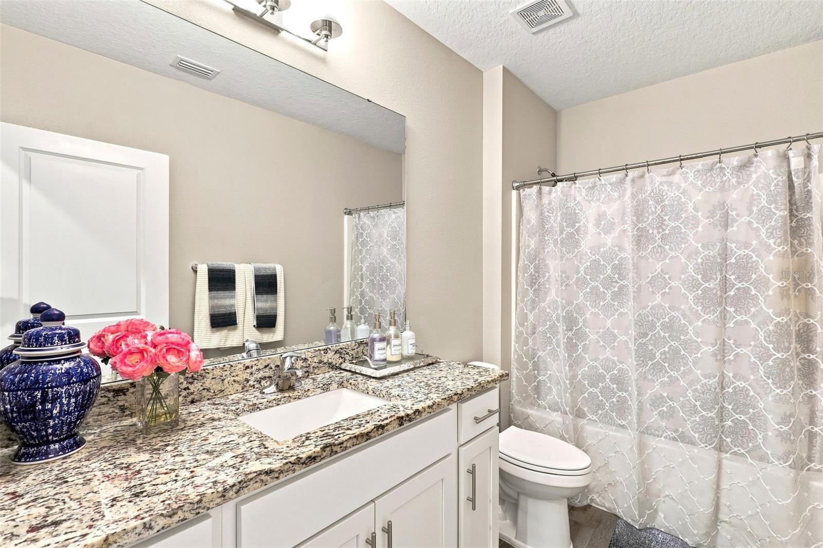 RIVERSIDE ESTATES - Residential