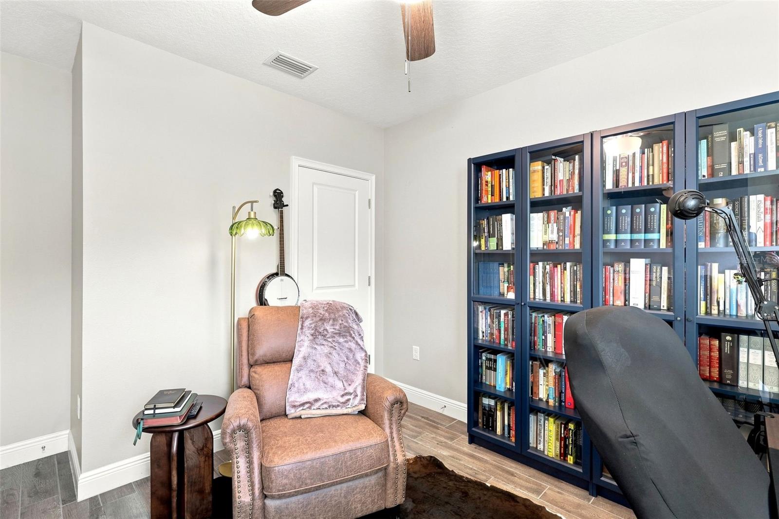 RIVERSIDE ESTATES - Residential