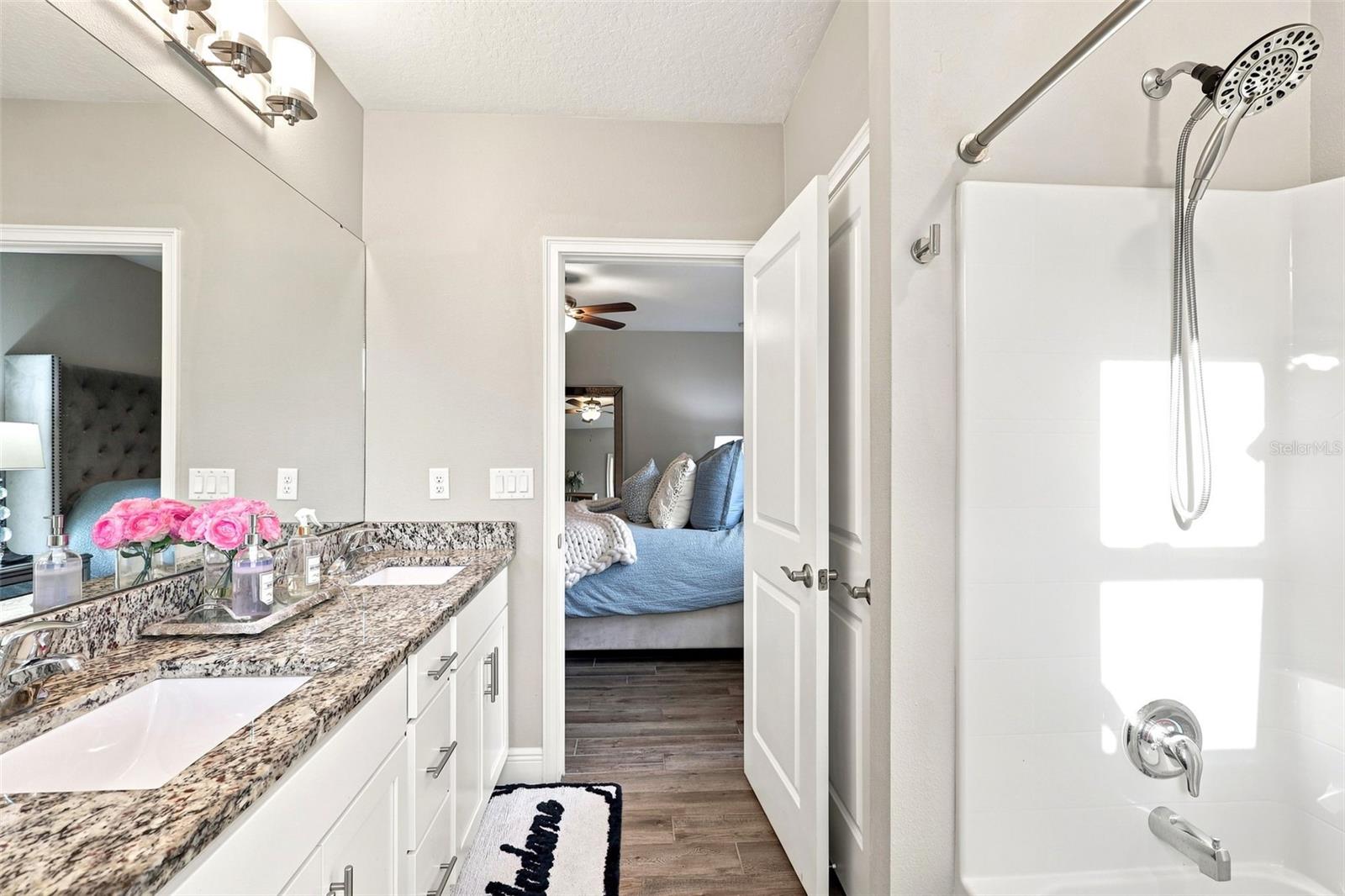RIVERSIDE ESTATES - Residential