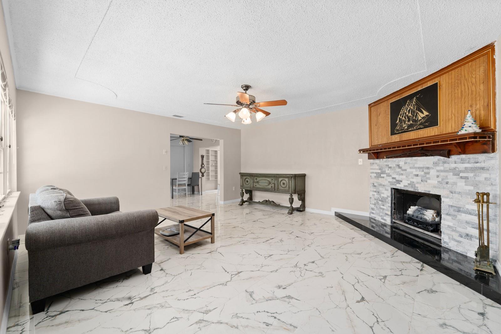 RIVER HAVEN - Residential