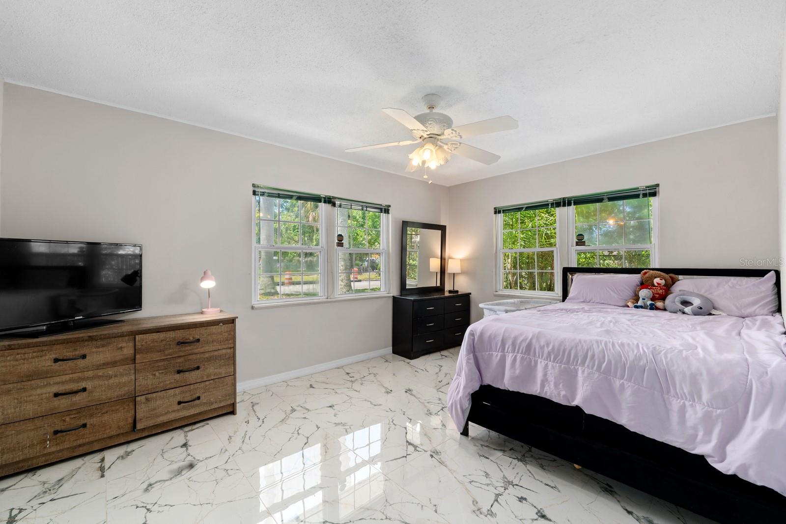 RIVER HAVEN - Residential