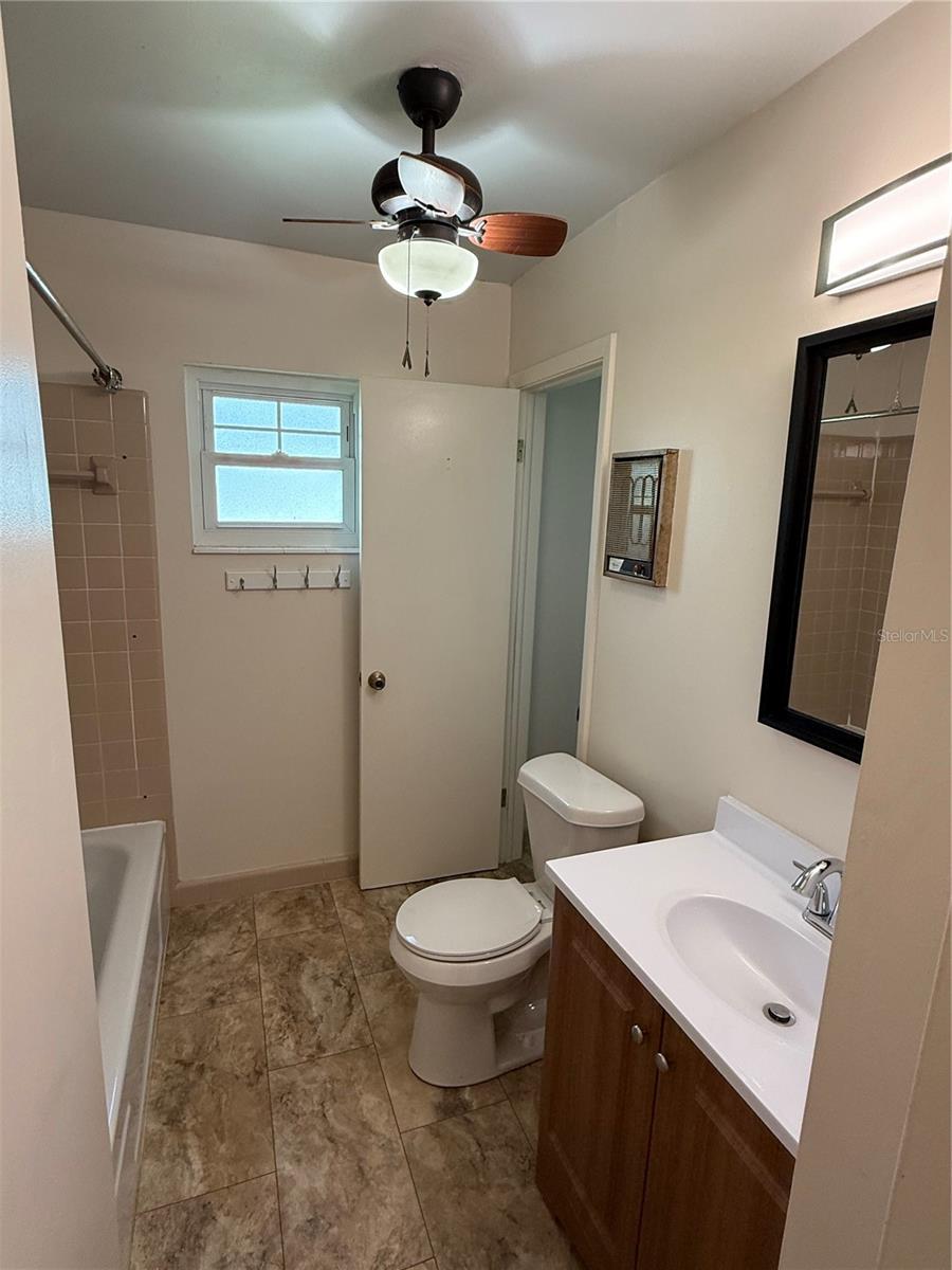 PORT CHARLOTTE SUB 42 - Residential Lease