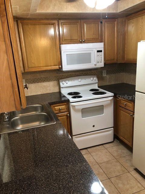 WEST SEMINOLE TERRACE - Residential Lease