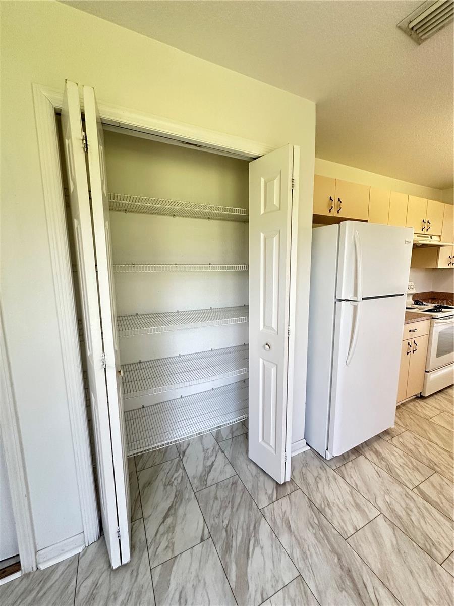 MARION OAKS UN 7 - Residential
