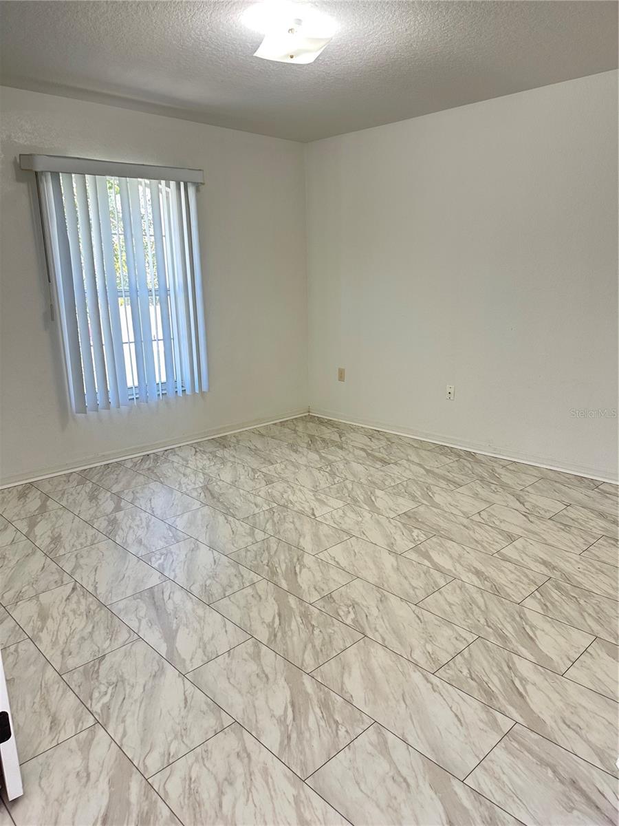 MARION OAKS UN 7 - Residential