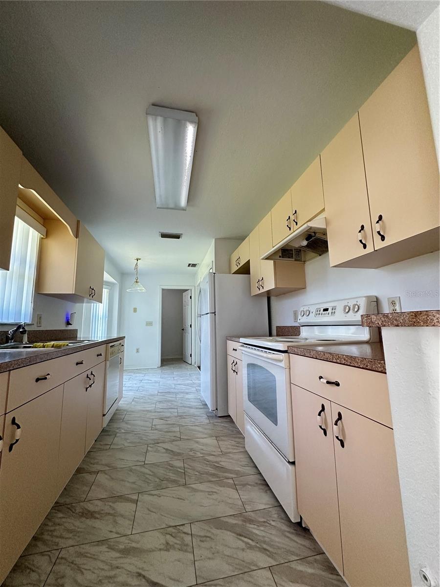 MARION OAKS UN 7 - Residential