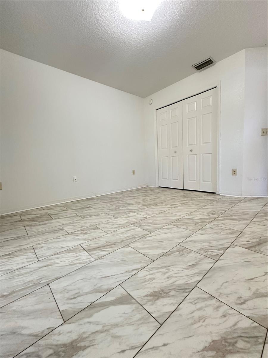 MARION OAKS UN 7 - Residential