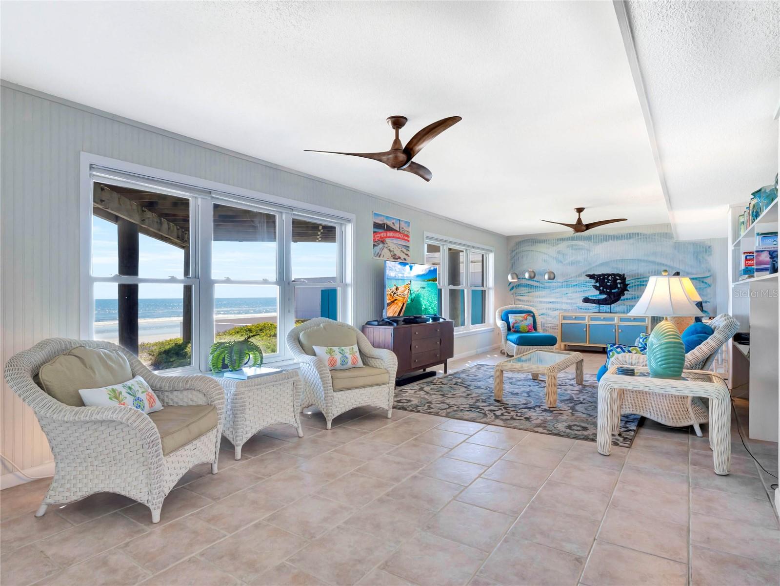 SILVER SANDS - Residential
