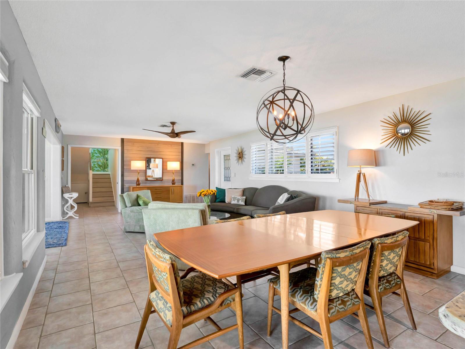 SILVER SANDS - Residential