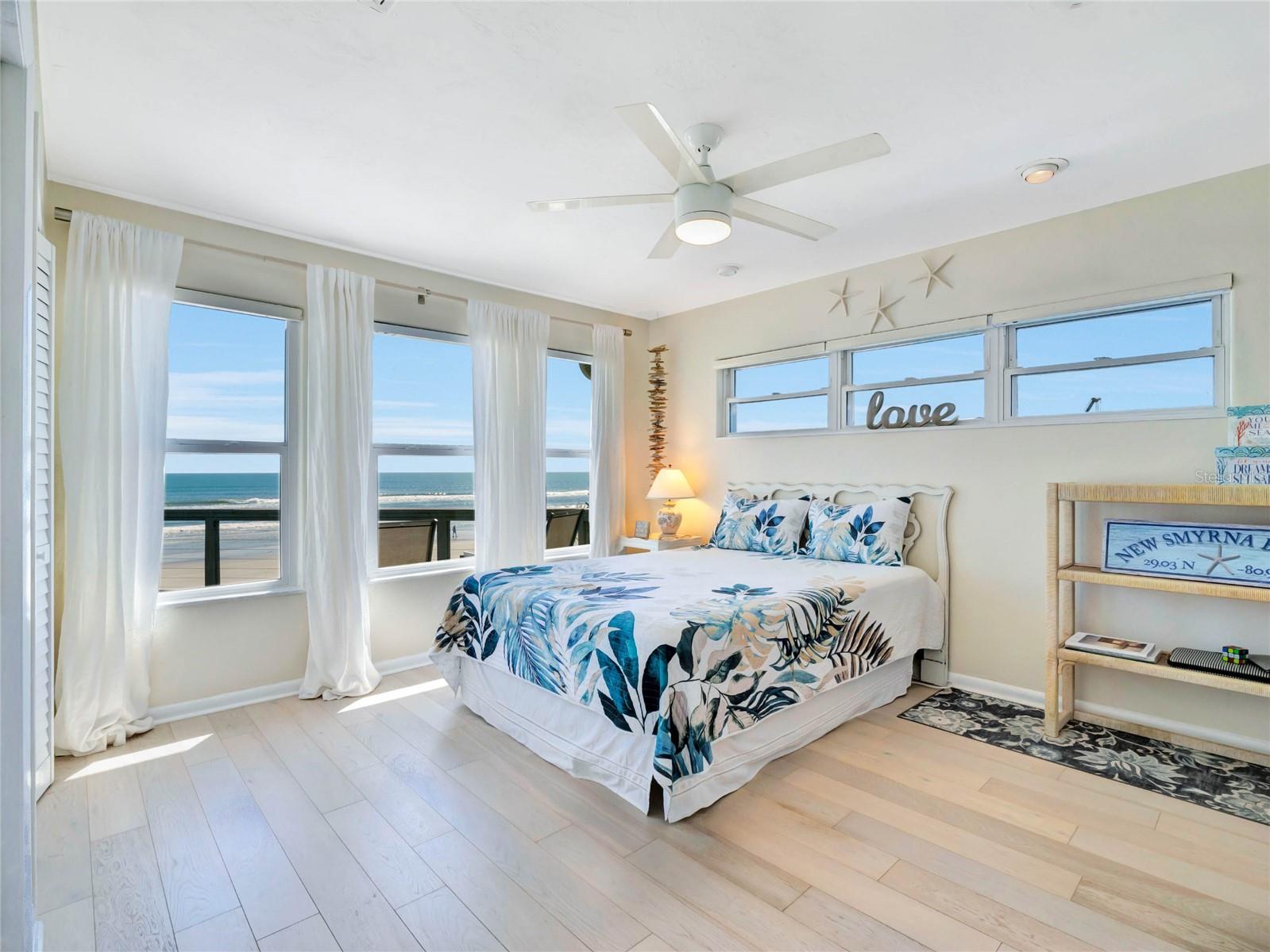 SILVER SANDS - Residential