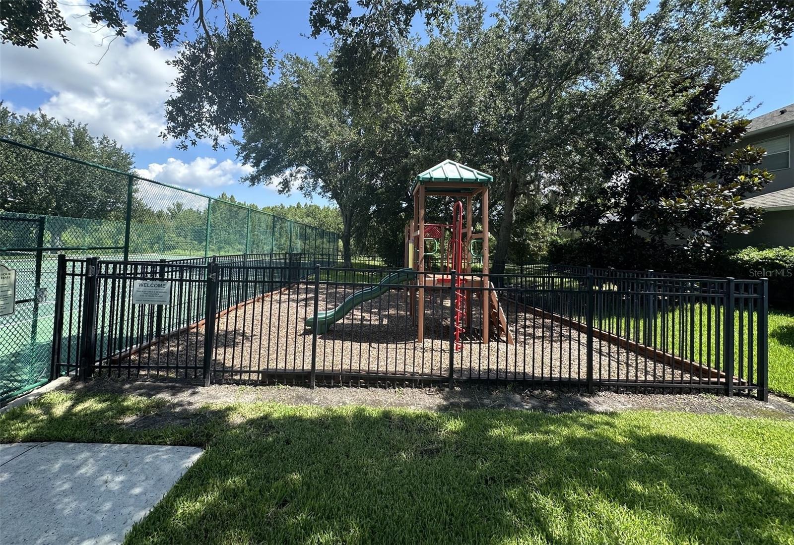 WINTERMERE POINTE - Residential