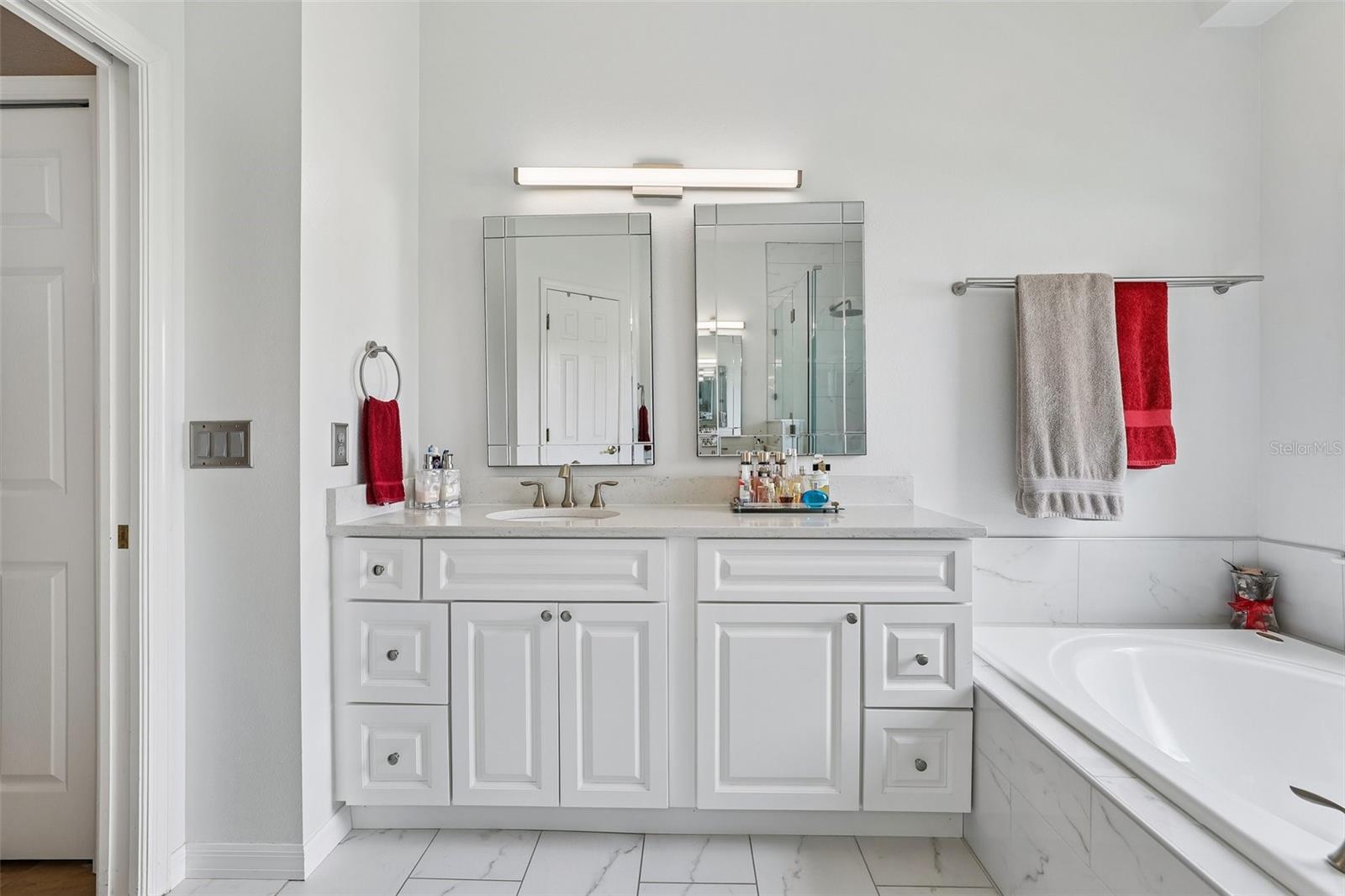 WINTERMERE POINTE - Residential