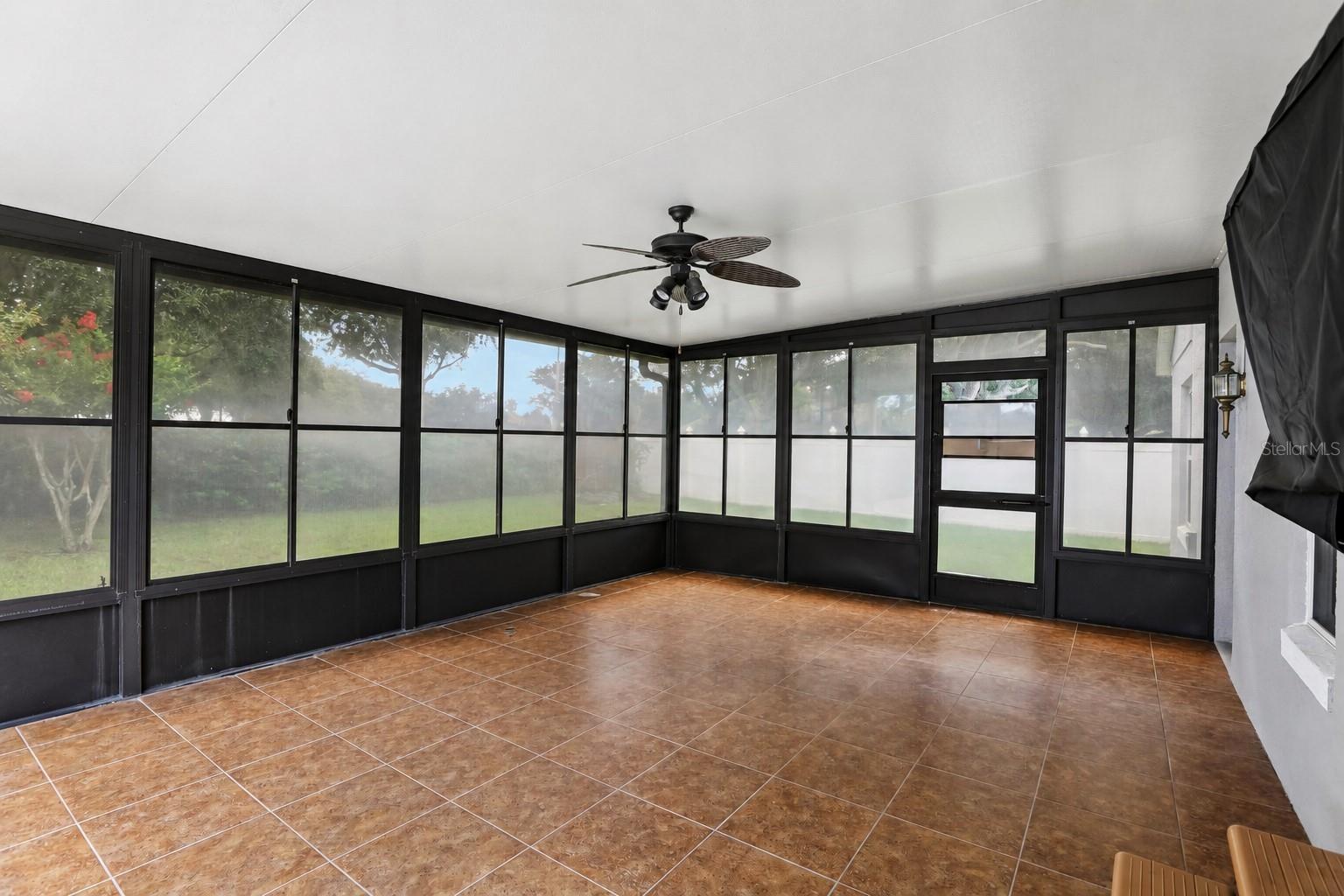 WINTERMERE POINTE - Residential