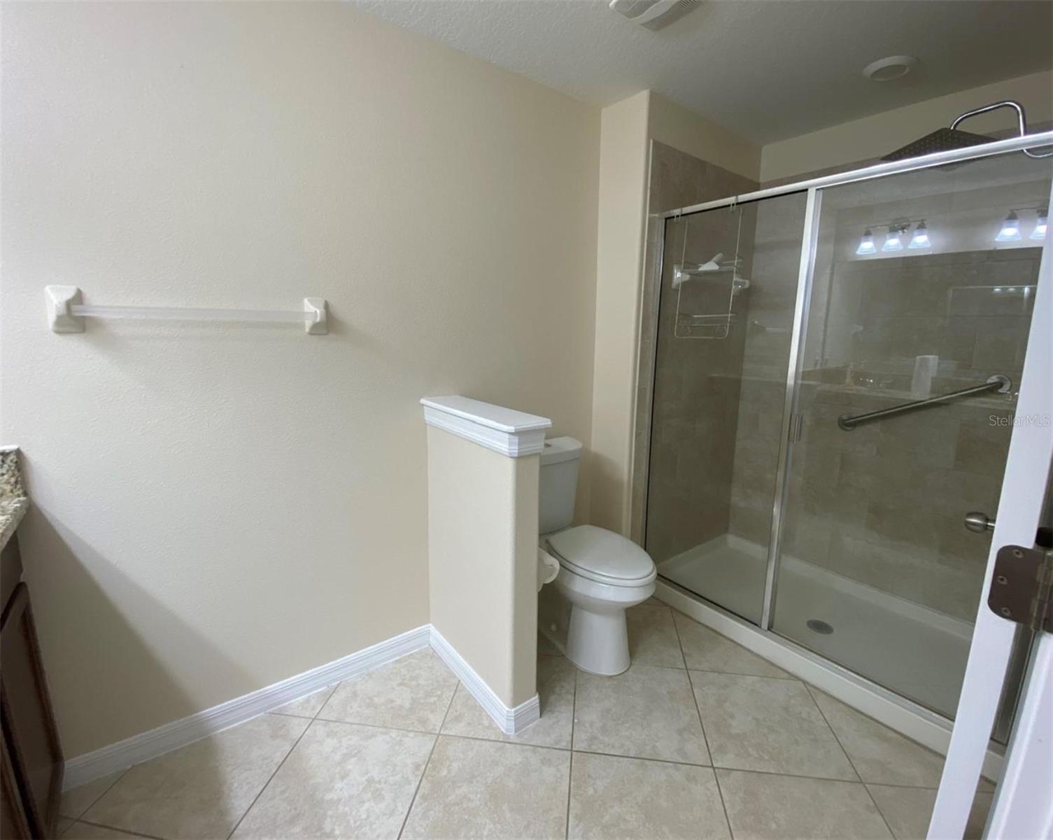 VERANDAH TWNHMS - Residential Lease