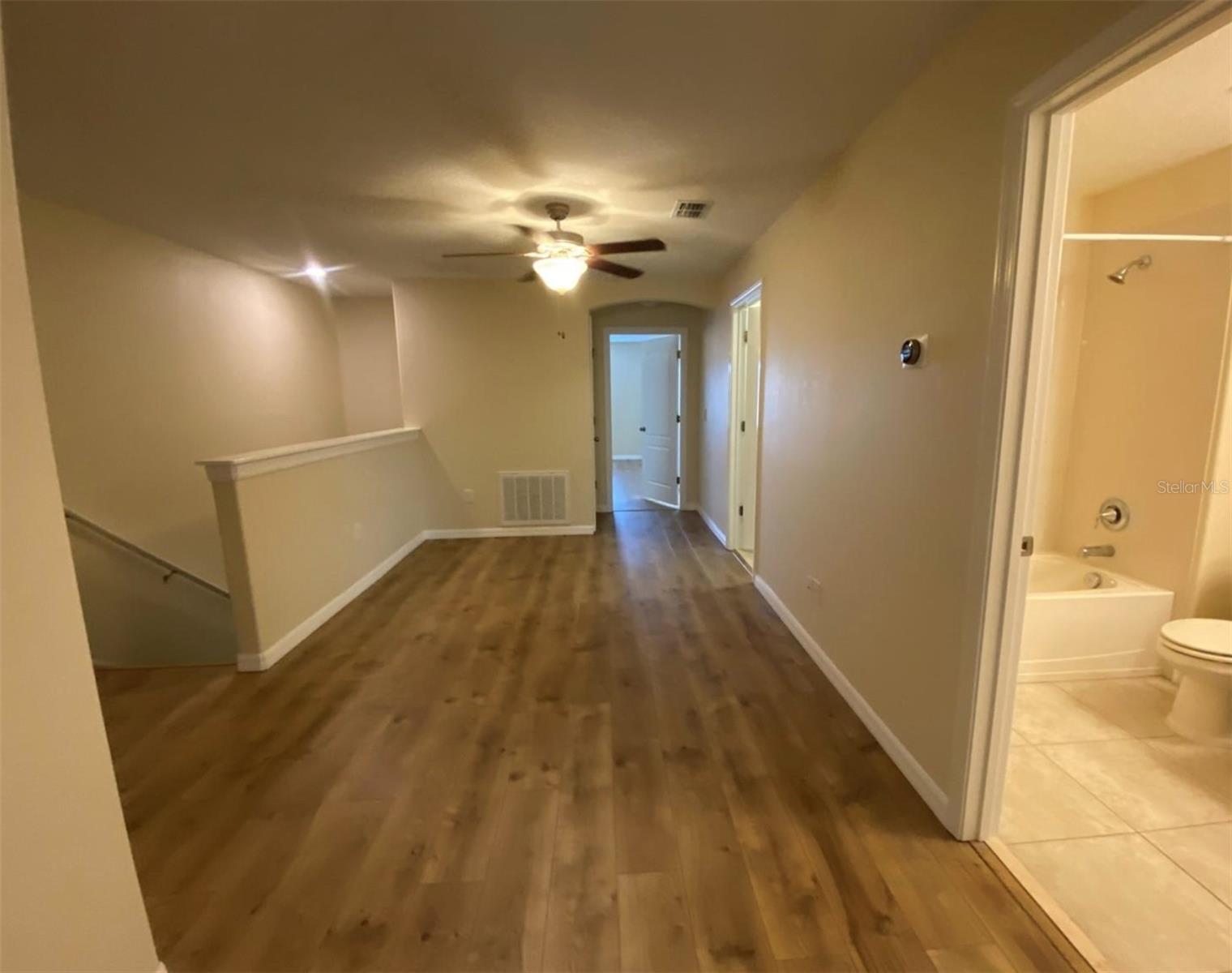 VERANDAH TWNHMS - Residential Lease