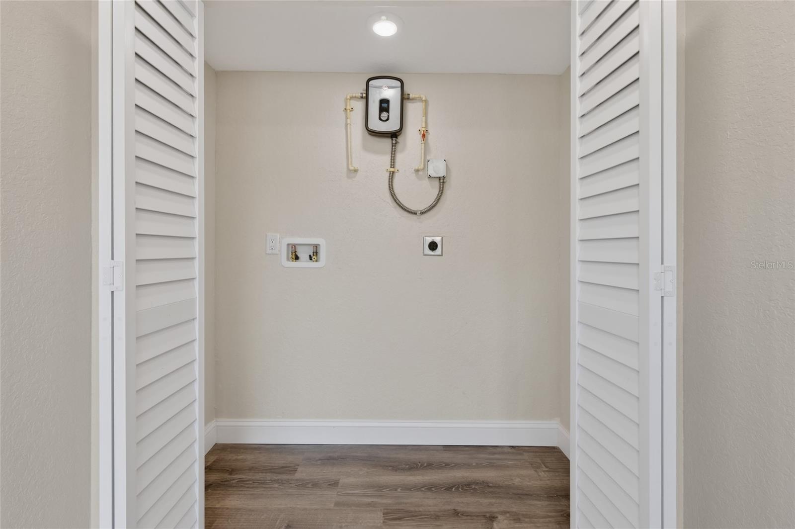 PILLSBURY PARK - Residential