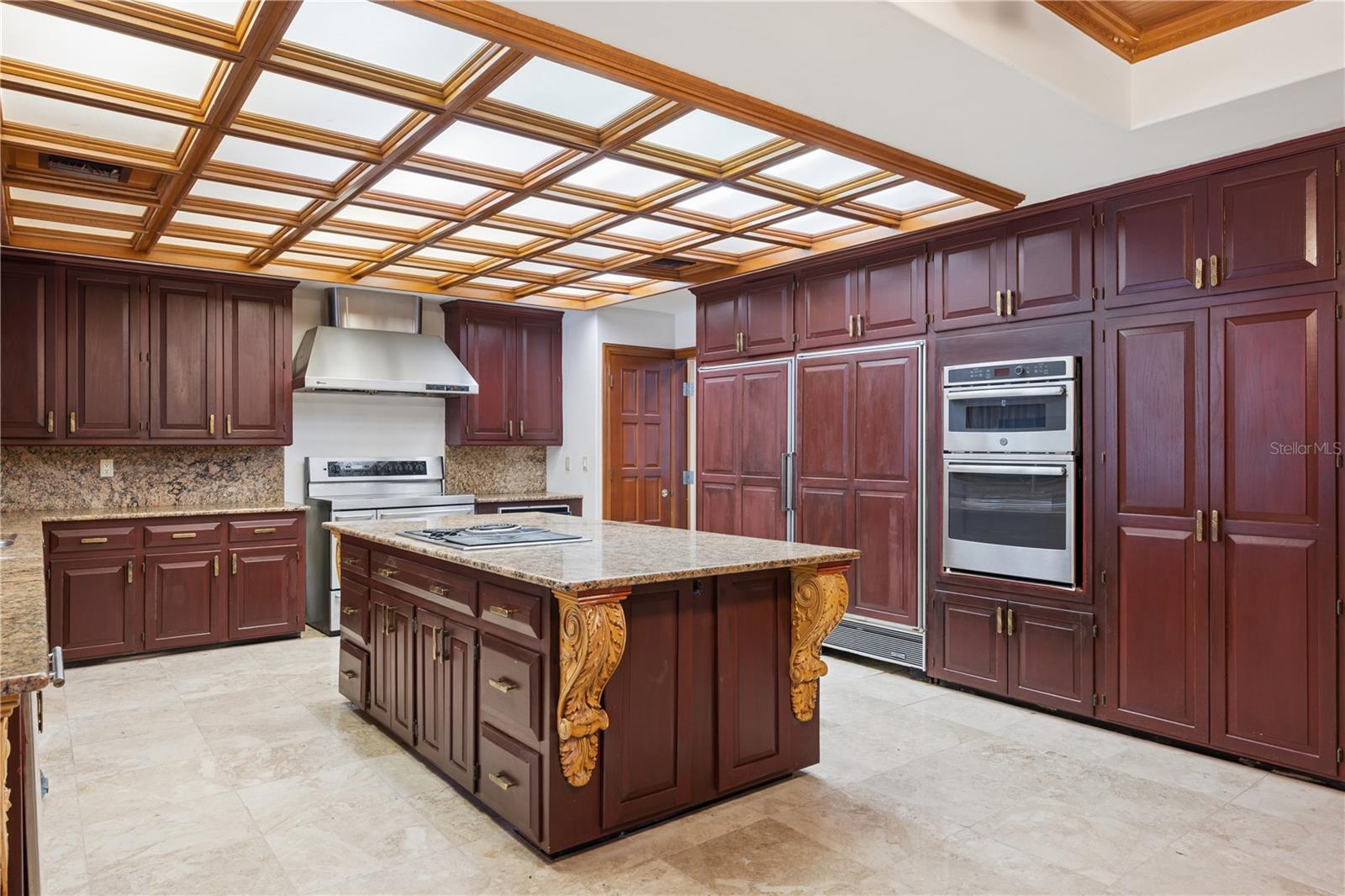 SWEETWATER CLUB ESTATES - Residential