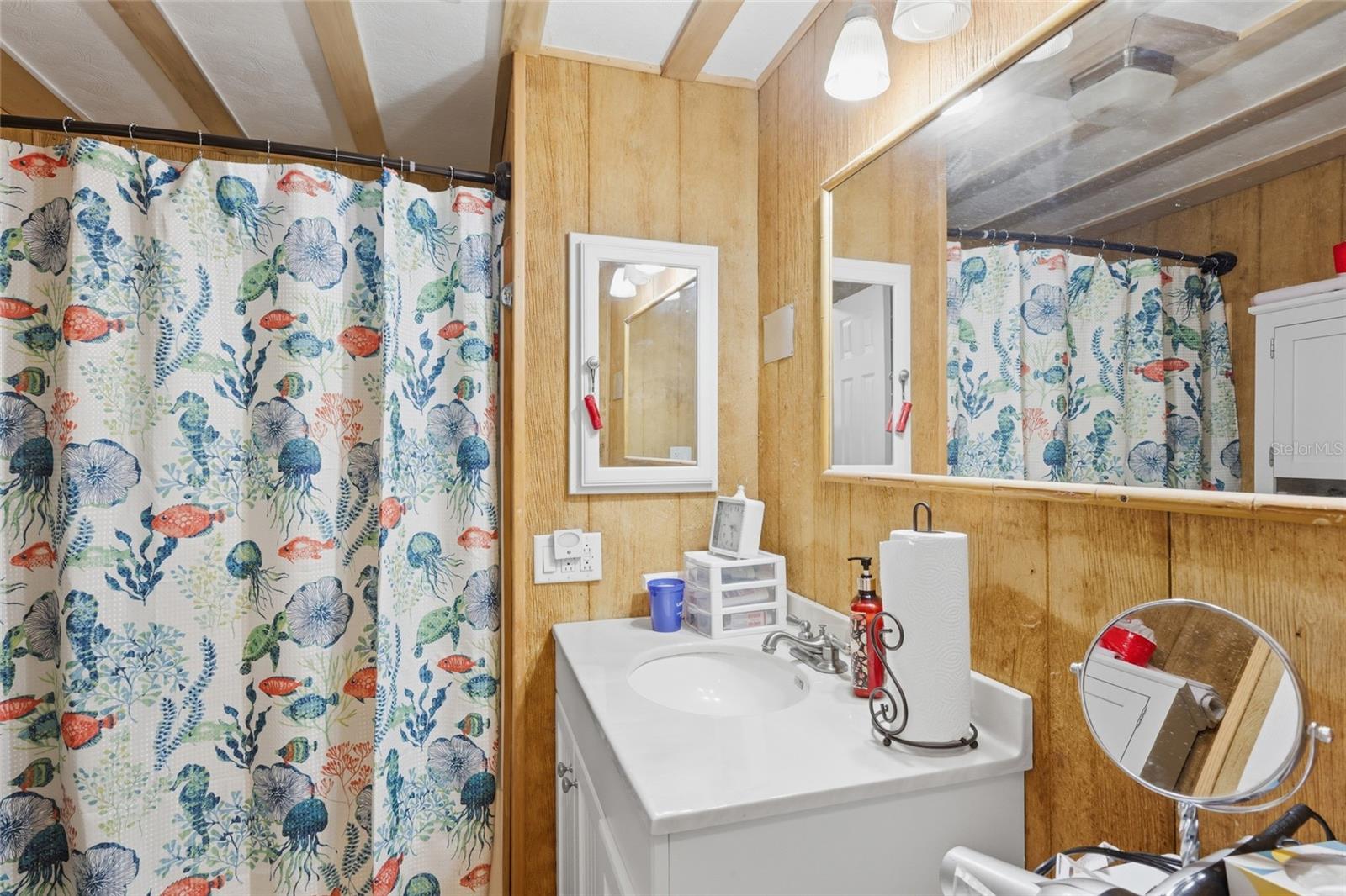 COUNTRY RETREAT CO-OP - Residential