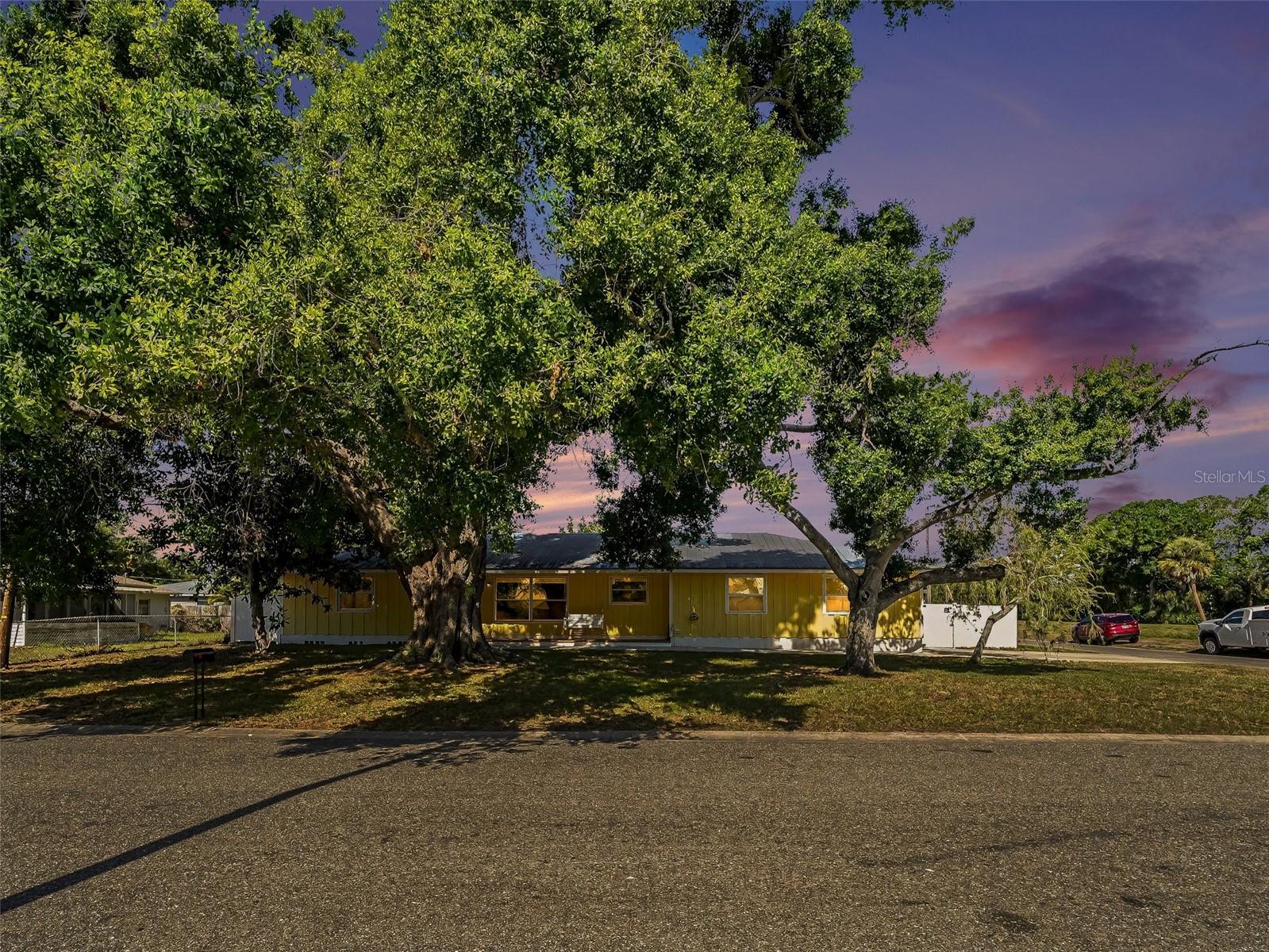 BELLEVUE TERRACE - Residential