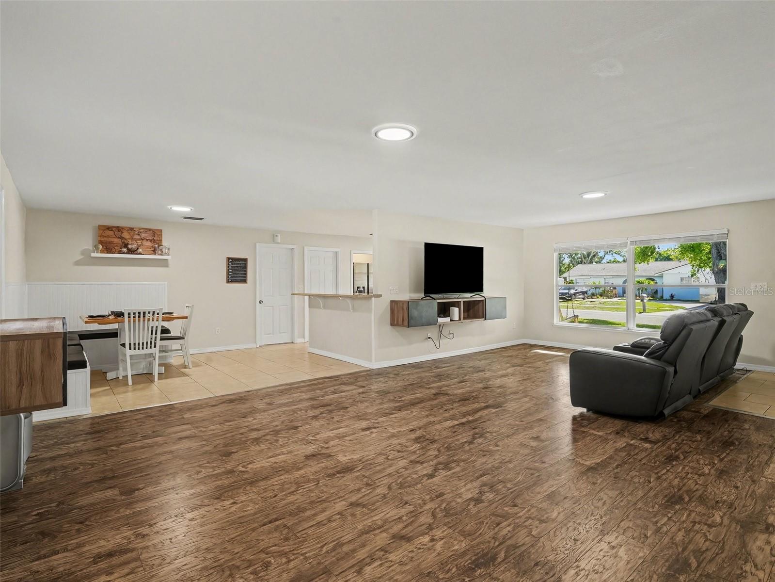 BELLEVUE TERRACE - Residential