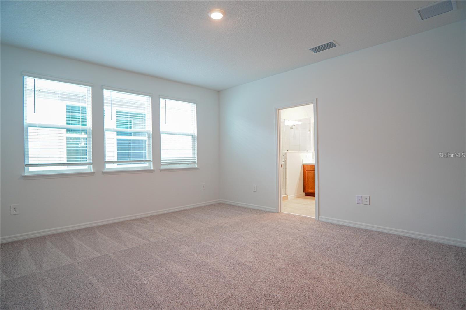 HARVEST/OVATION - Residential Lease