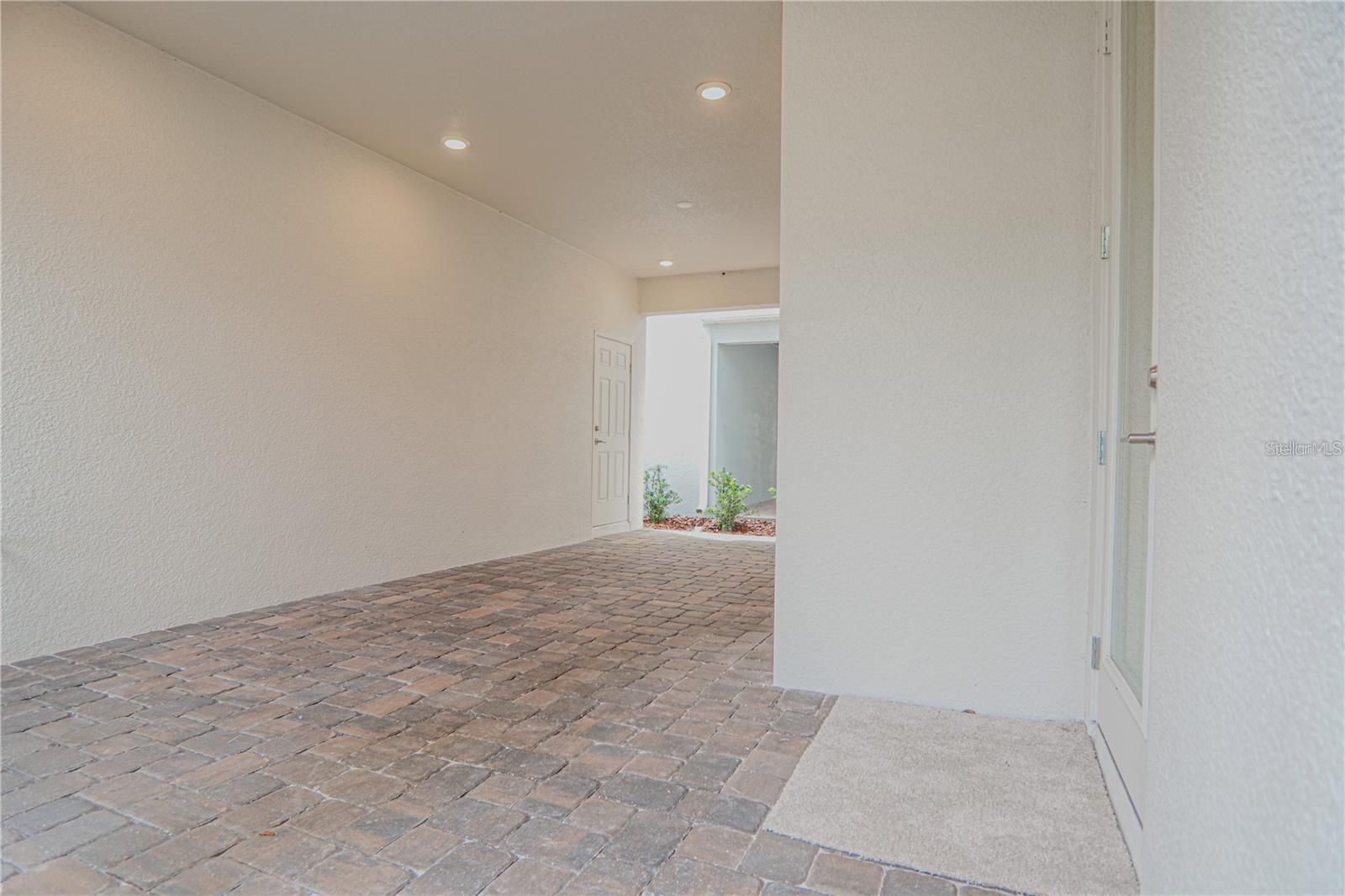 HARVEST/OVATION - Residential Lease