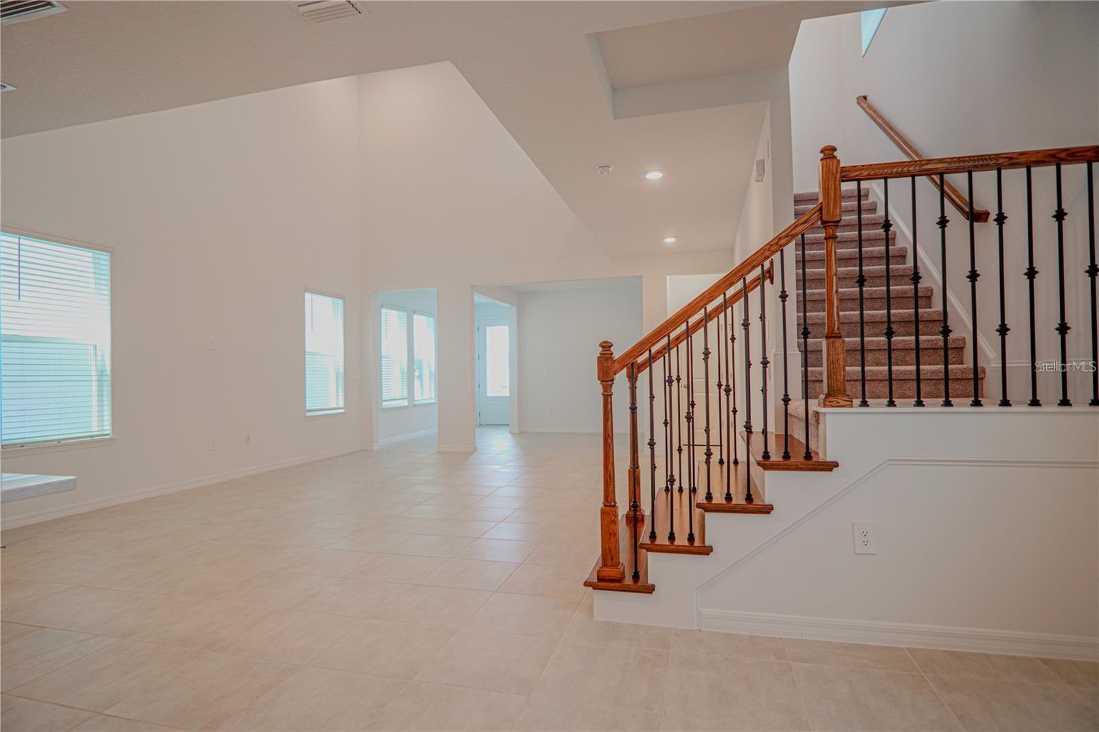HARVEST/OVATION - Residential Lease
