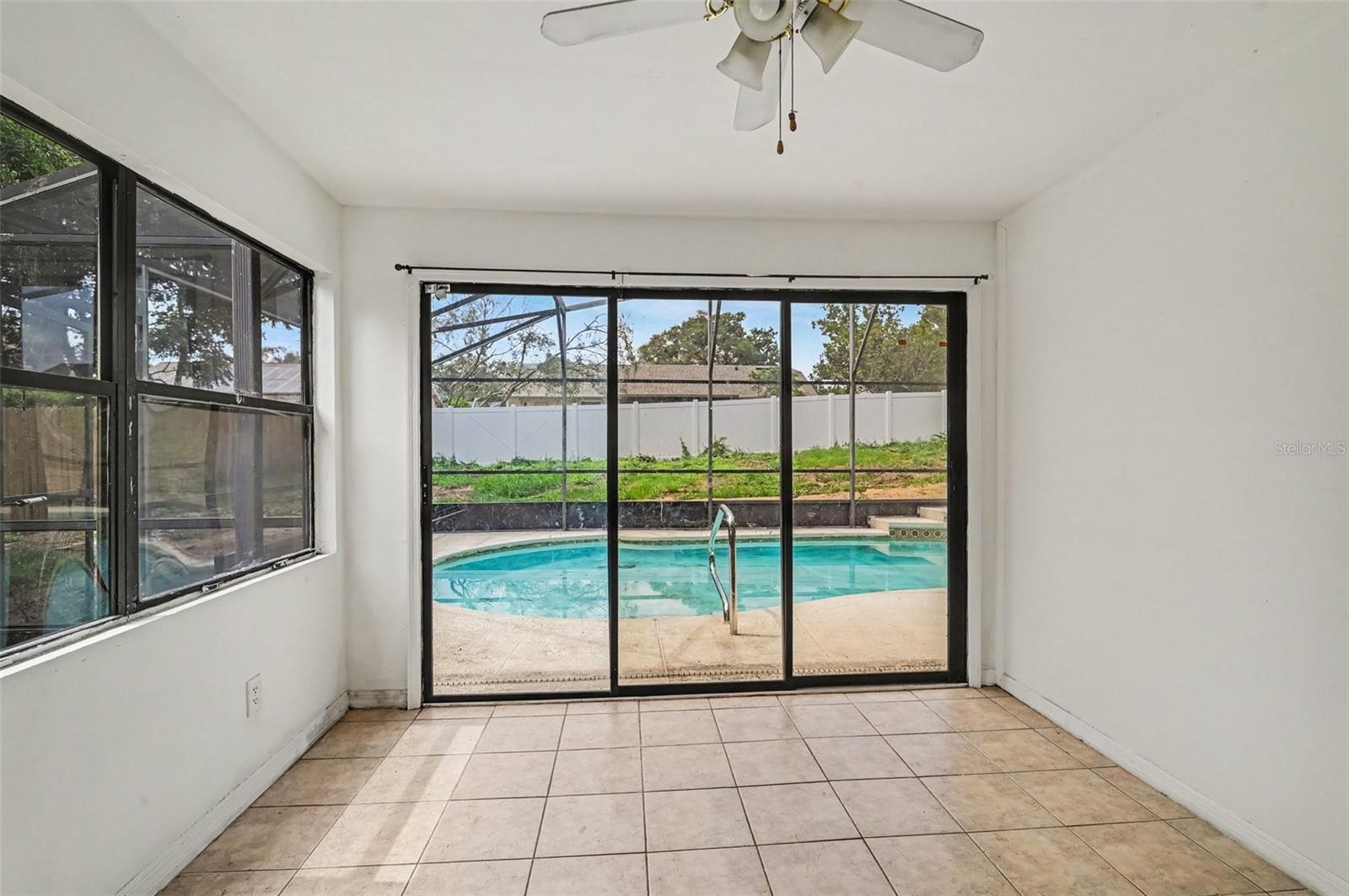 RAINTREE PLACE PH 01 - Residential