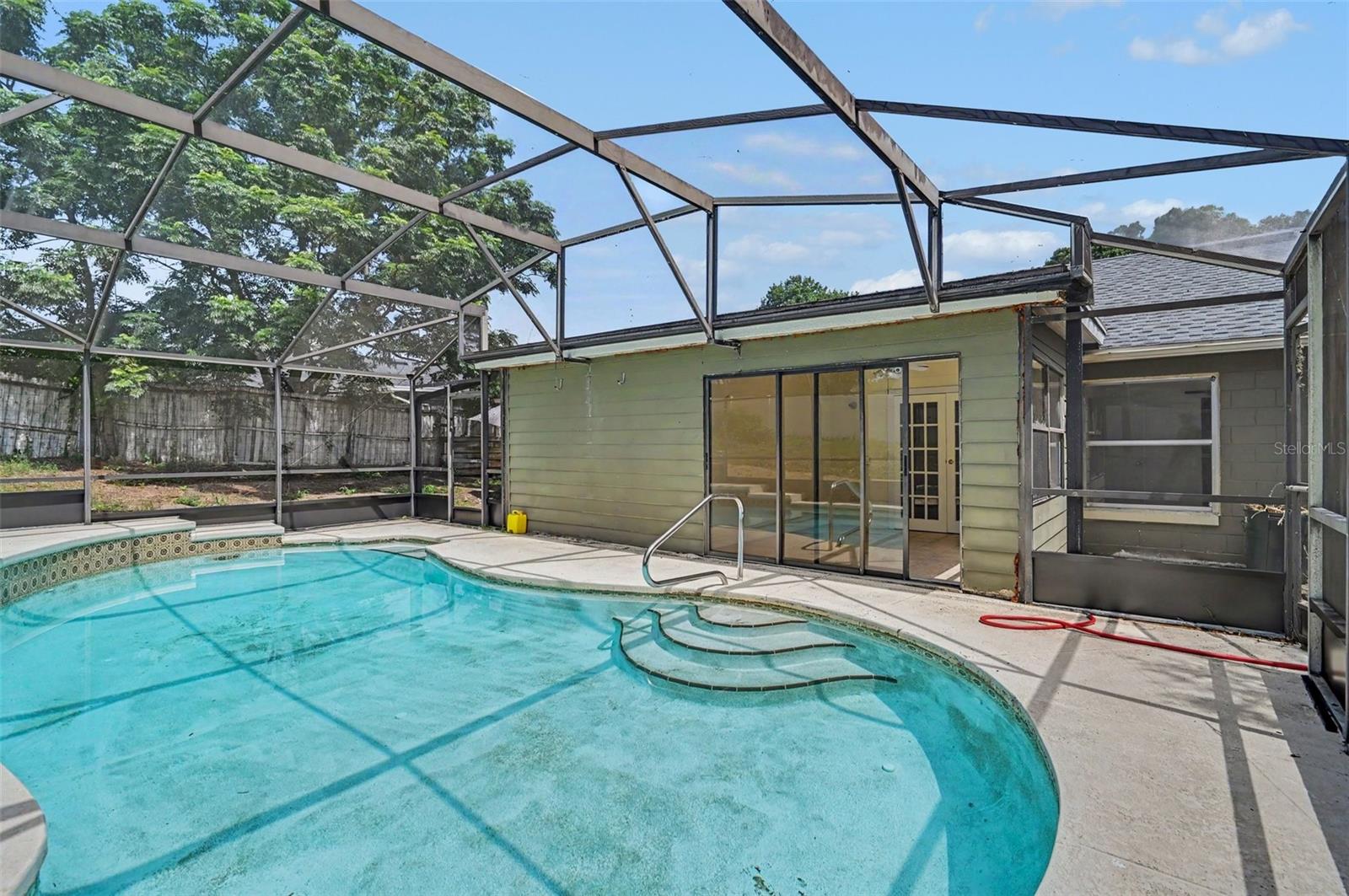 RAINTREE PLACE PH 01 - Residential
