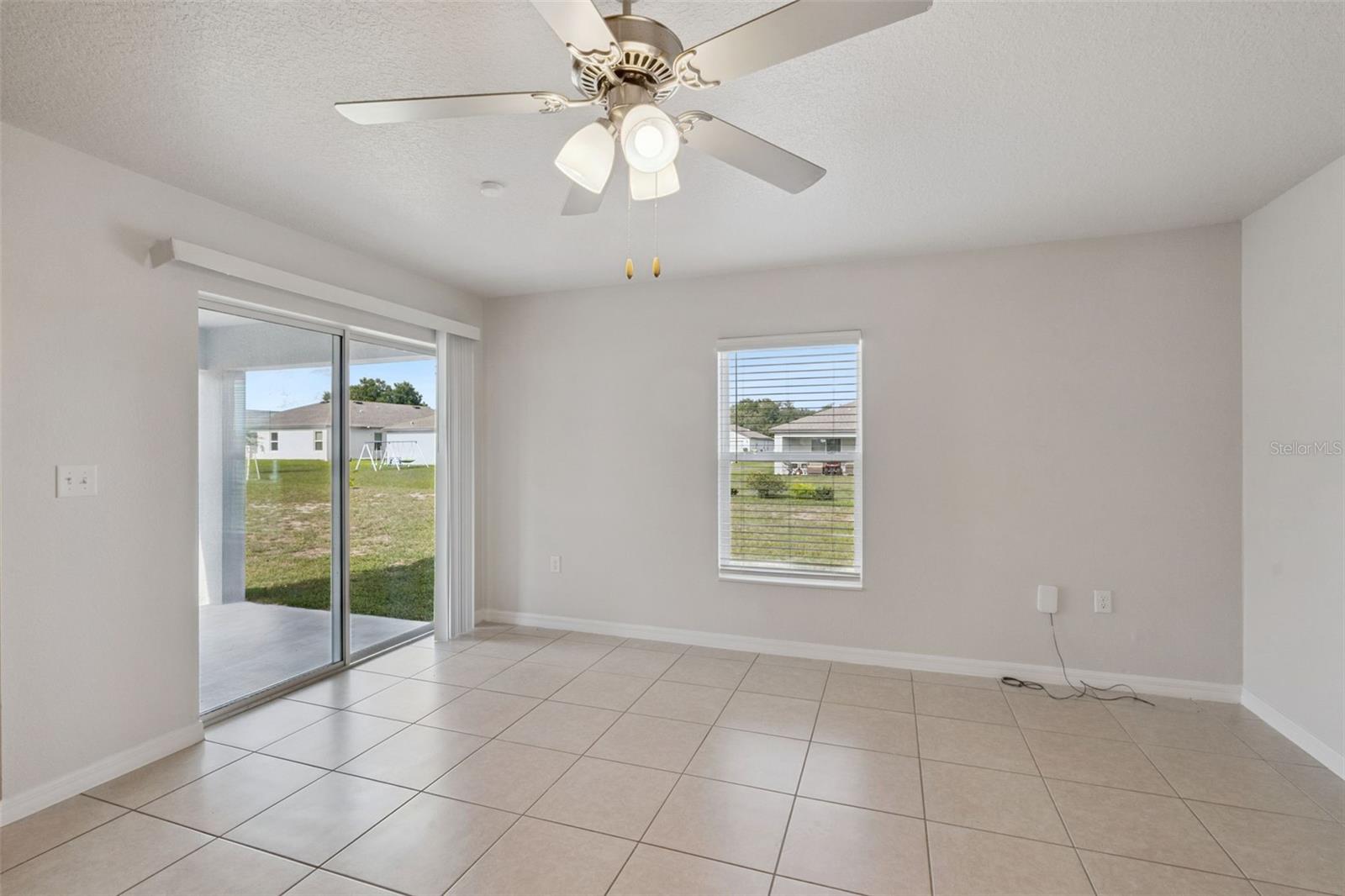 LAKE JACKSON RIDGE - Residential