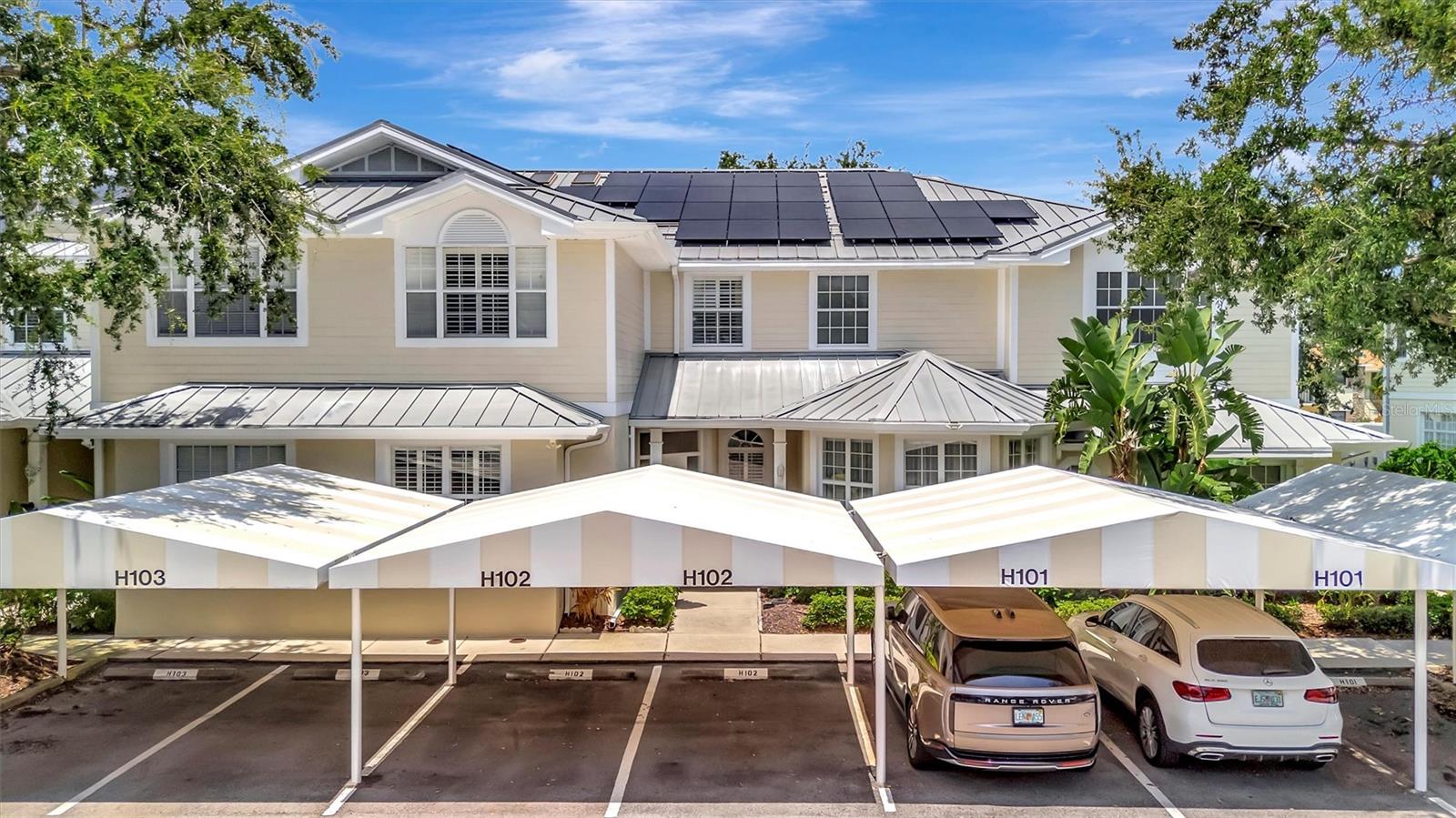BOLLETTIERI RESORT VILLAS XII - Residential