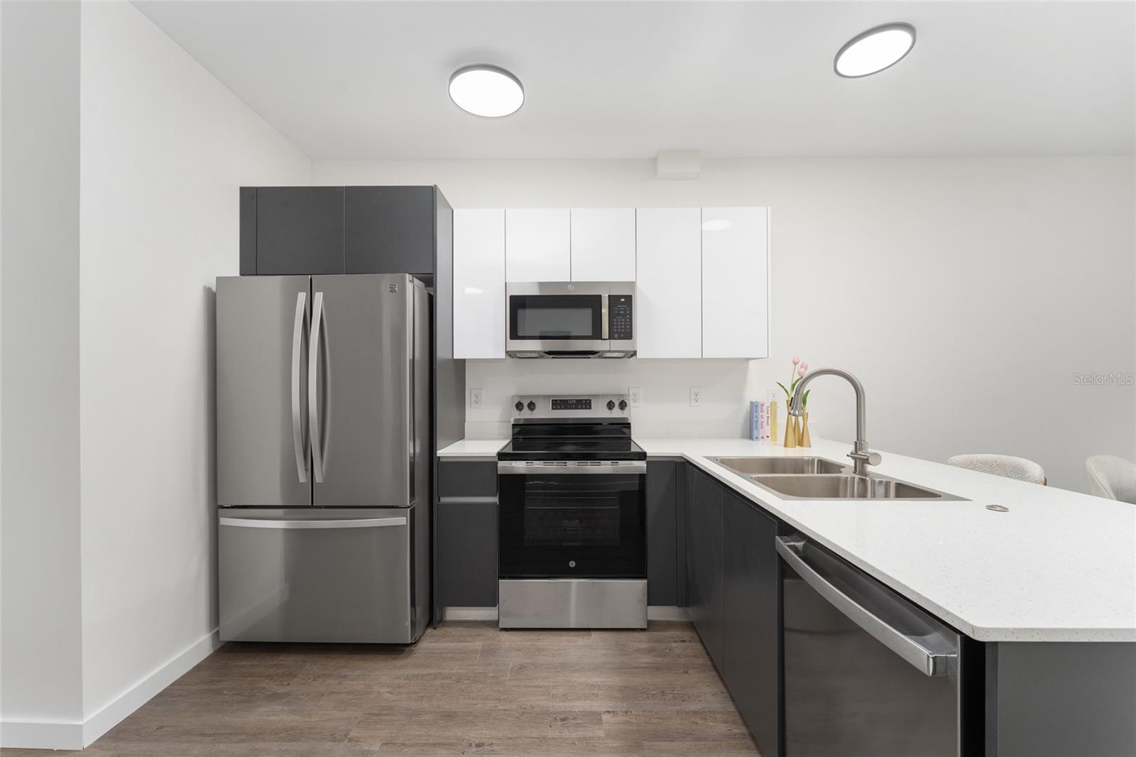 EAGLE TRACE TOWNHOMES CONDO - Residential