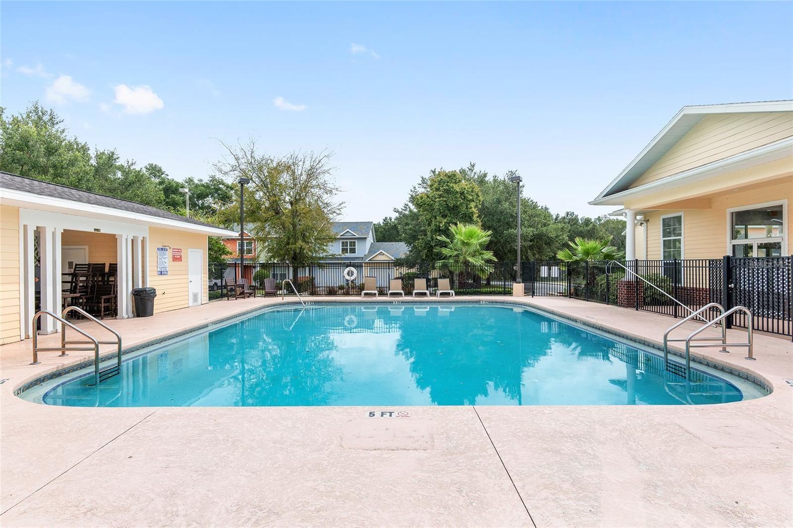 EAGLE TRACE TOWNHOMES CONDO - Residential