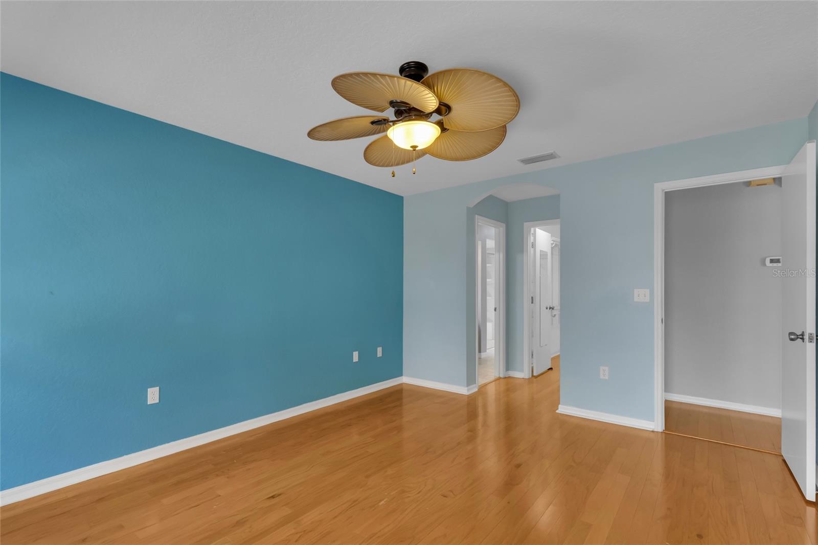 OAK RUN HILLSIDE - Residential