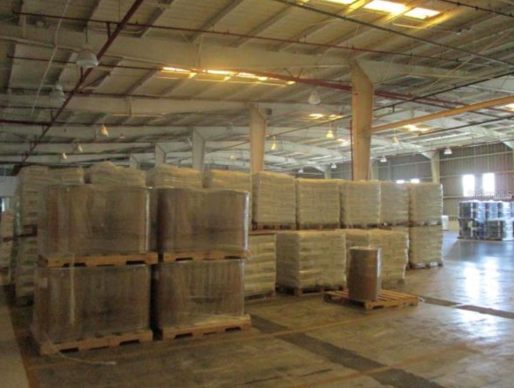MARTIN GONZALEZ INDUSTRIAL PARK - Commercial Sale