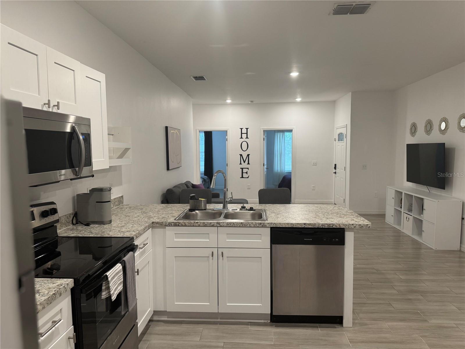ANGEBILT ADD - Residential Lease