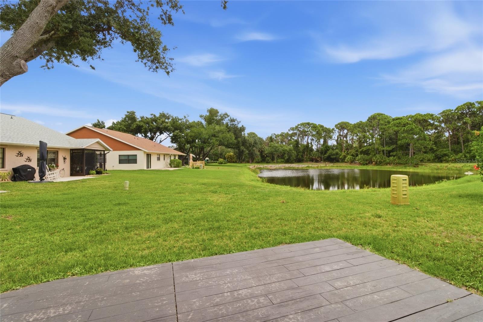 CHESTNUT CREEK VILLAS - Residential