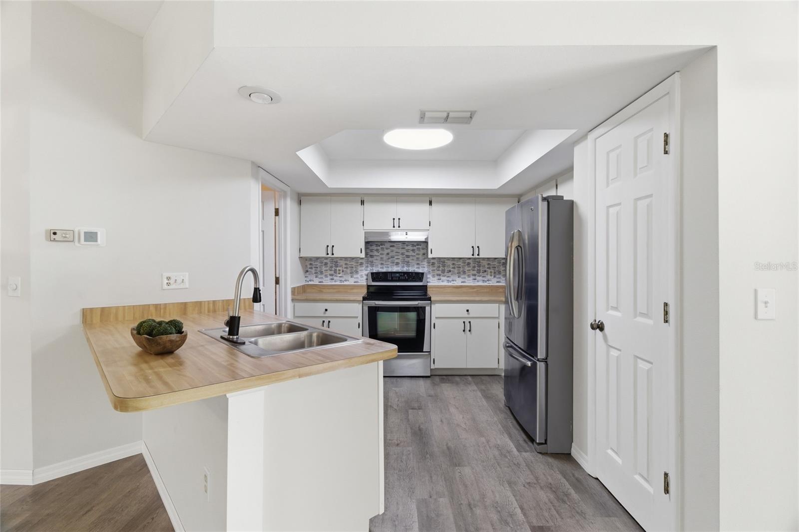 CHESTNUT CREEK VILLAS - Residential