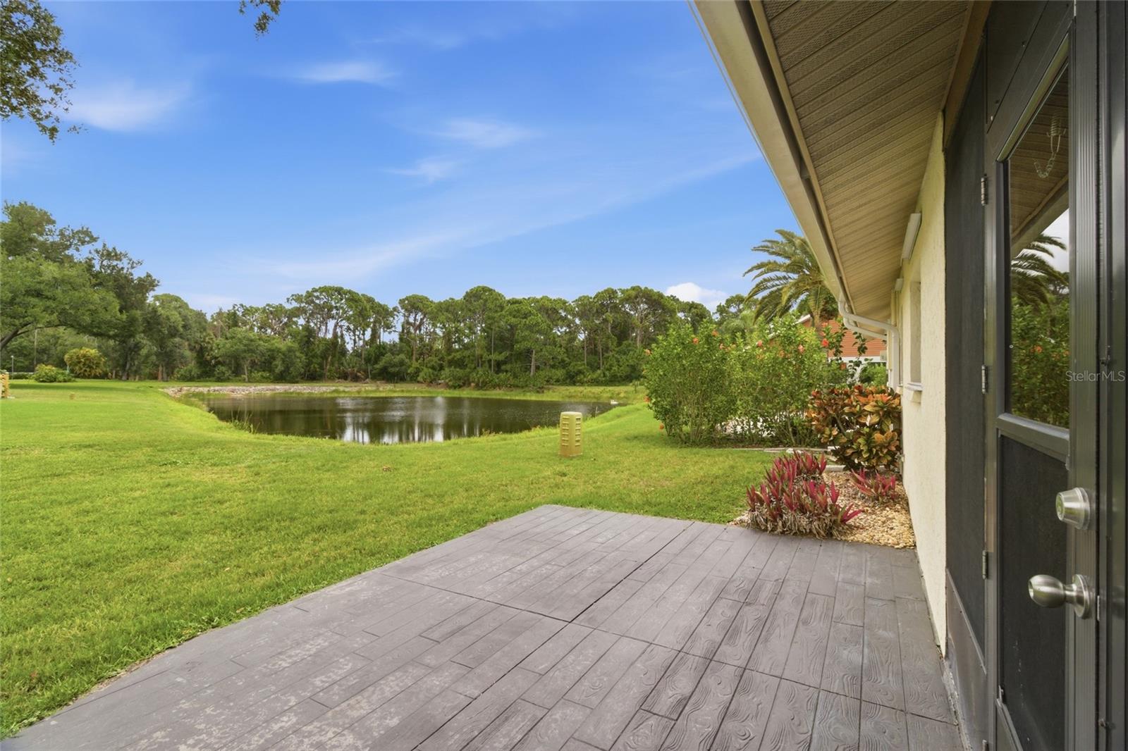 CHESTNUT CREEK VILLAS - Residential