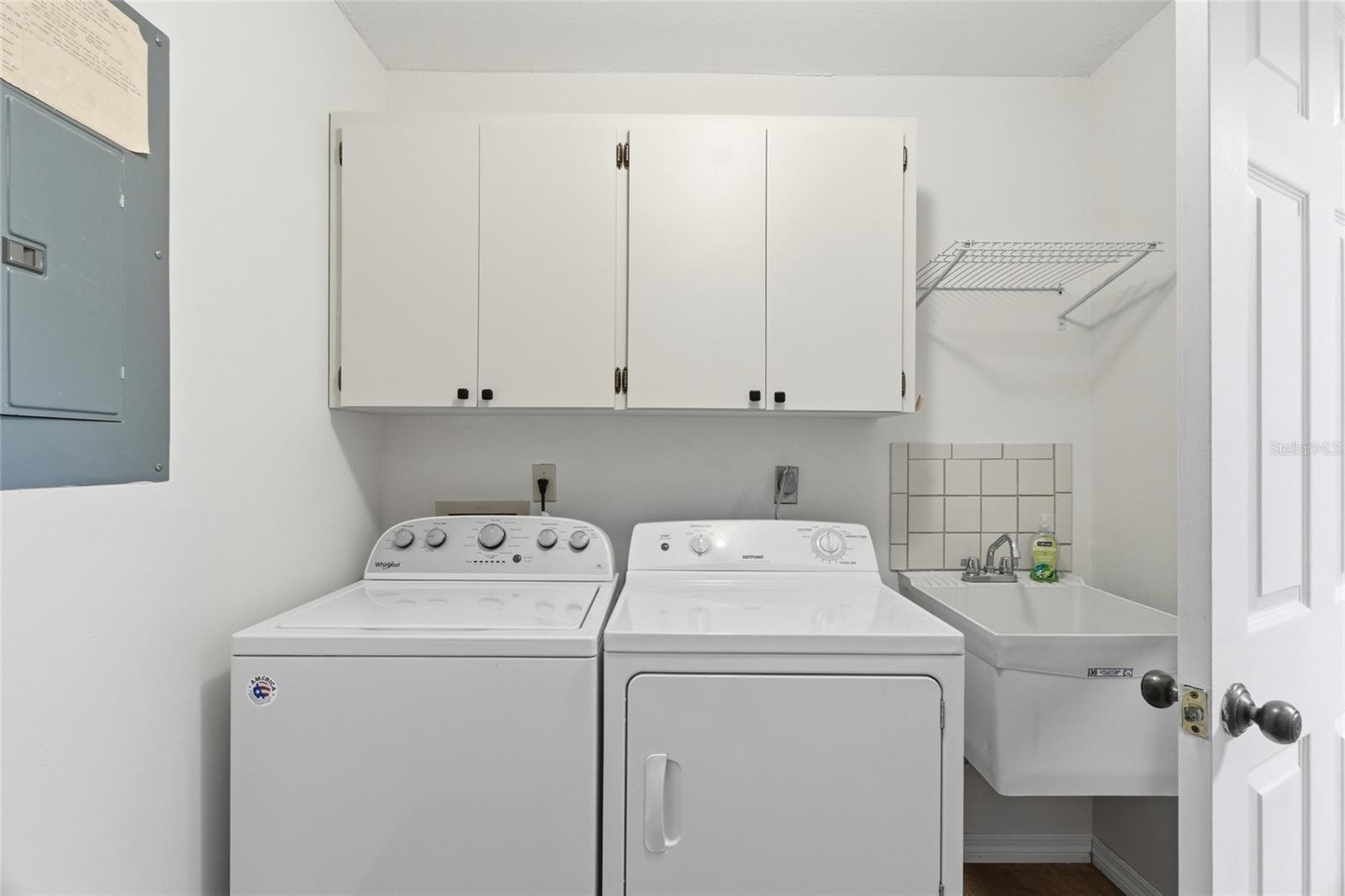 CHESTNUT CREEK VILLAS - Residential