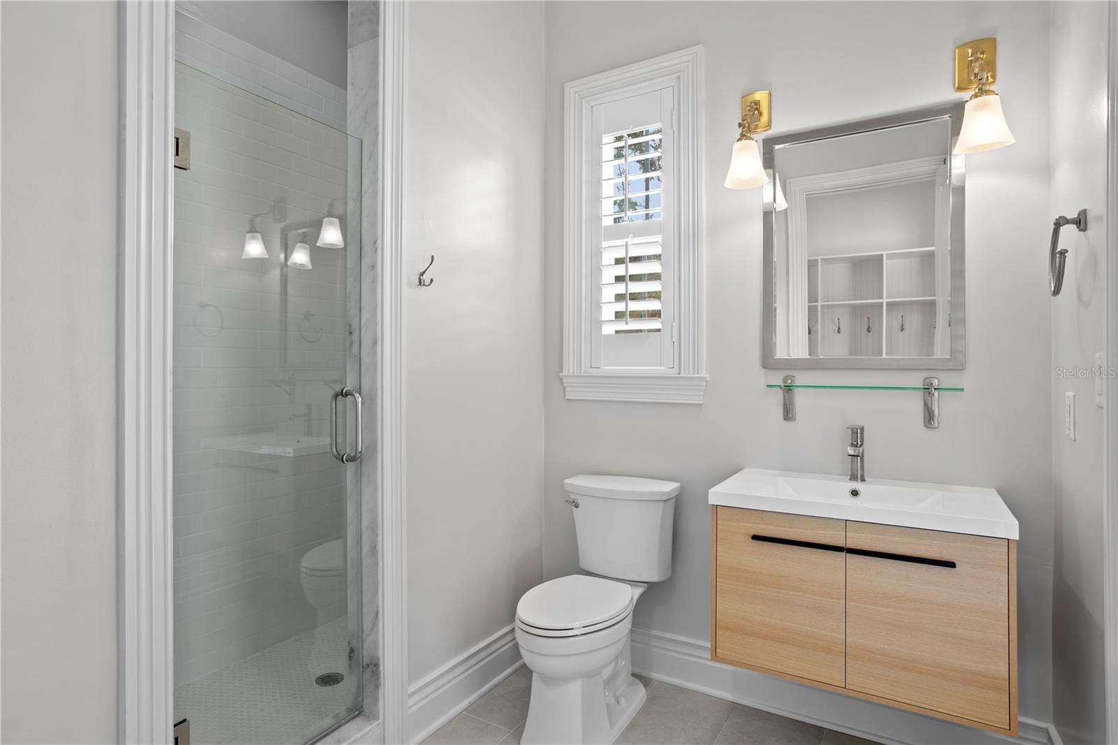 MARYLAND MANOR 2ND UNIT - Residential